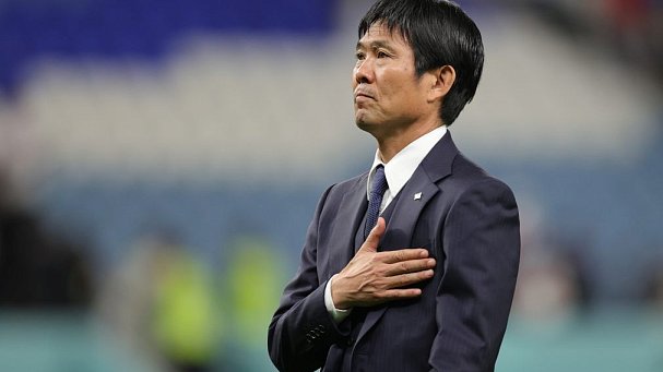 Главный тренер сборной Японии останется на посту до 2026 года - фото