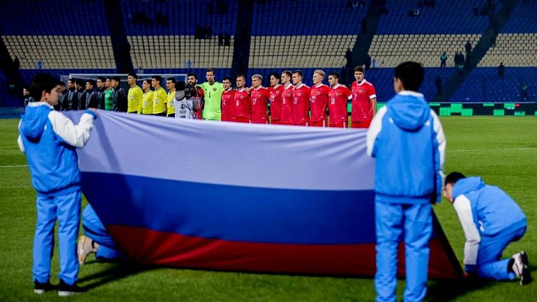 Ари: УЕФА и ФИФА будут жалеть, что Россия ушла в Азию  - фото