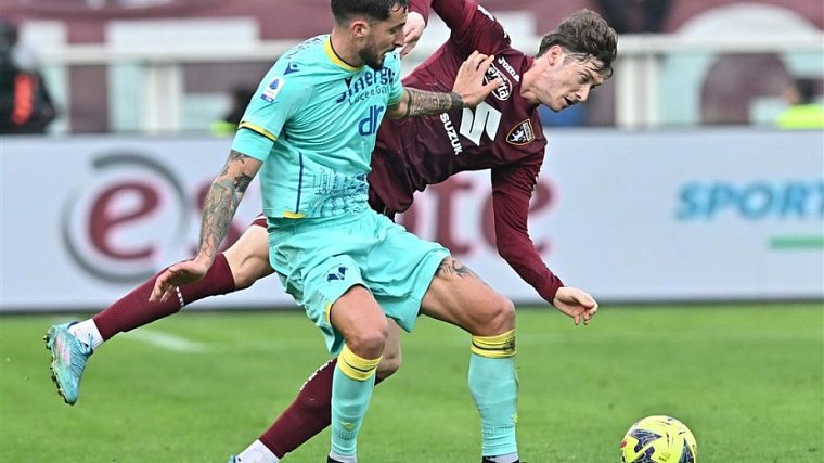 Гол Миранчука принес «Торино» ничью в матче с последней командой чемпионата Италии - фото