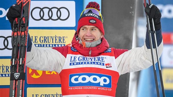 Тихонов заявил, что Большунов не позволил бы Клебо установить рекорд на «Тур де Ски» - фото