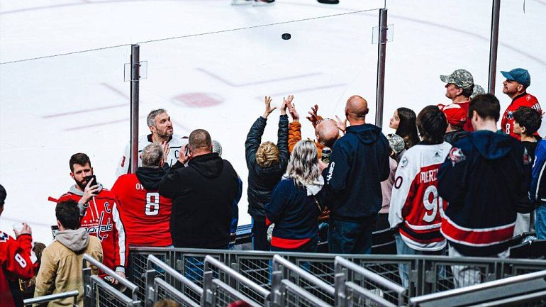 Овечкин стал лучшим по количеству матчей в НХЛ среди россиян - фото