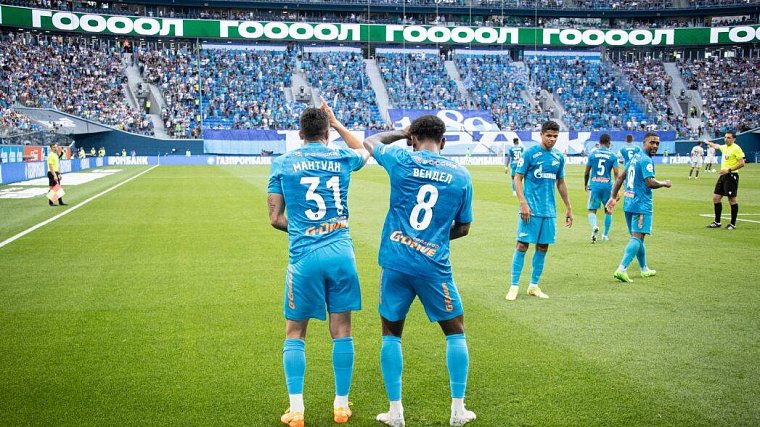 Пономарев заявил, что российский футбол деградирует из-за иностранцев - фото
