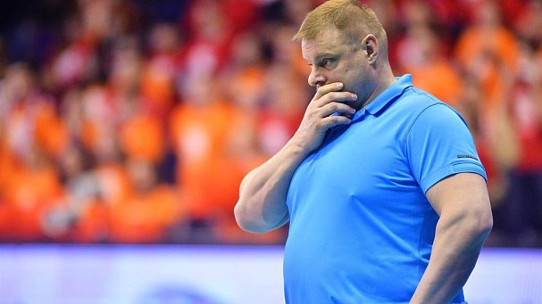 Тренер чемпионской сборной России готов уехать в Иран - фото
