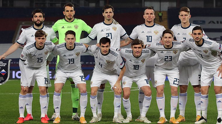 Стало известно место сборной России в новом рейтинге ФИФА - фото