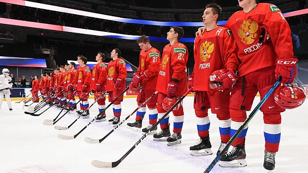 Алексей Бадюков: Немцы постараются сыграть в свой лучший хоккей - фото