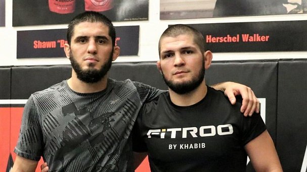 Ислам Махачев превзошел Хабиба? Кто лучший российский боец в истории UFC - фото