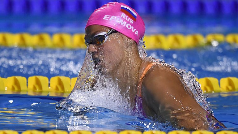 Глава Всероссийской федерации плавания заявил, что Юлия Ефимова должна выступить на Чемпионате России - фото
