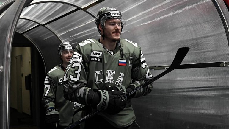 Глава Федерации хоккея Чехии раскритиковал Яшкина за игру в форме с элементами милитари - фото