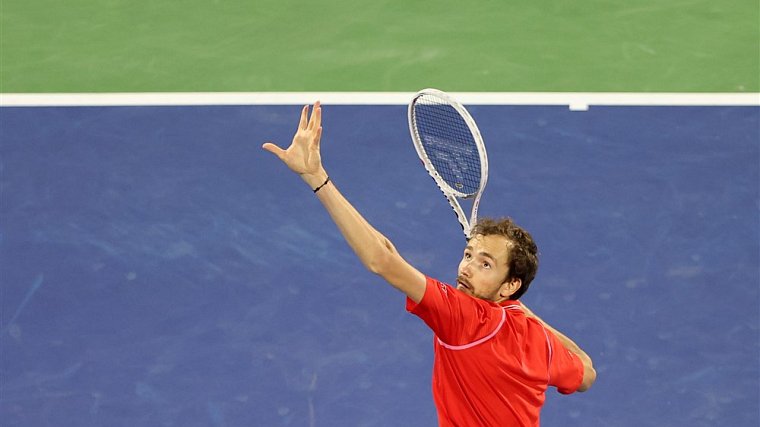 Даниил Медведев выиграл третий турнир подряд и вернул титул первой ракетки России - фото