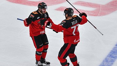 «Авангард» в овертайме обыграл «Сибирь» и вышел во второй раунд плей-офф КХЛ - фото