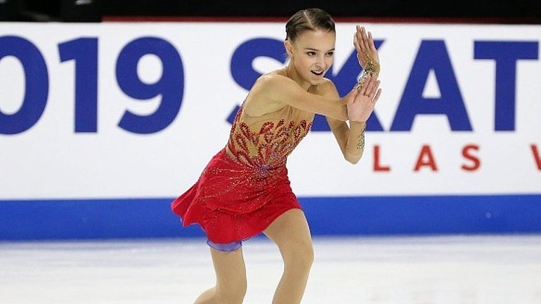 Щербакова обновила личный рекорд в короткой программе Гран-при Китая, Туктамышева и Самодурова не оправдали надежд - фото
