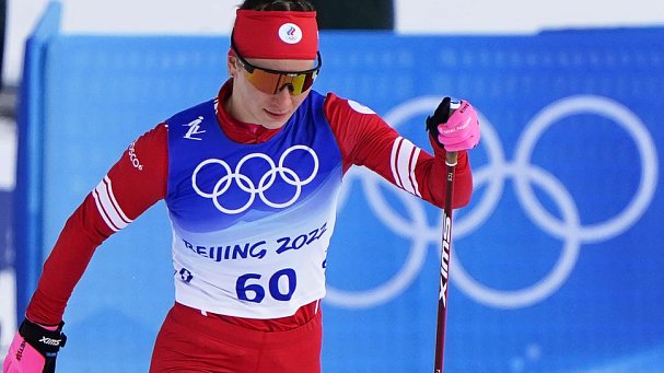 Непряева стала победительницей Кубка России по лыжным гонкам - фото
