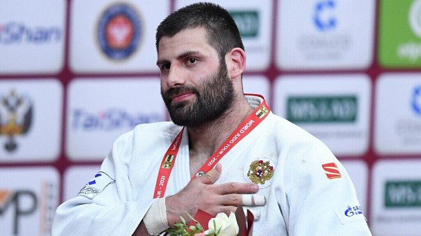 Арман Адамян стал чемпионом мира по дзюдо - фото