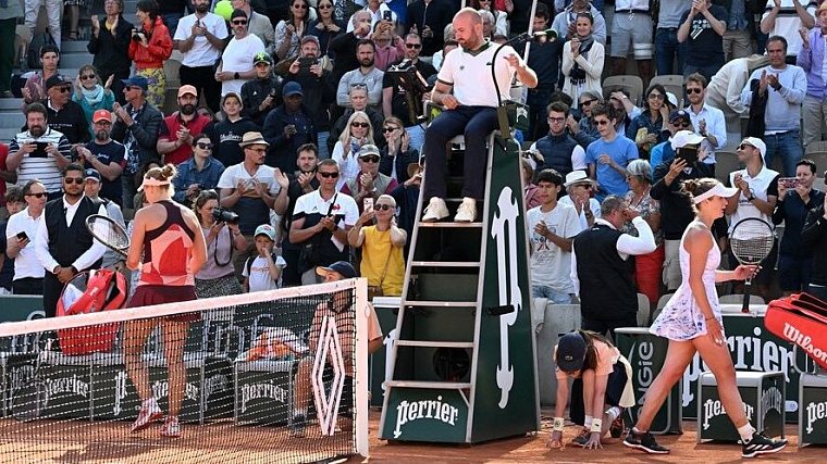 Еще одну украинскую теннисистку освистали на «Ролан Гаррос» за отказ жать руку россиянке - фото