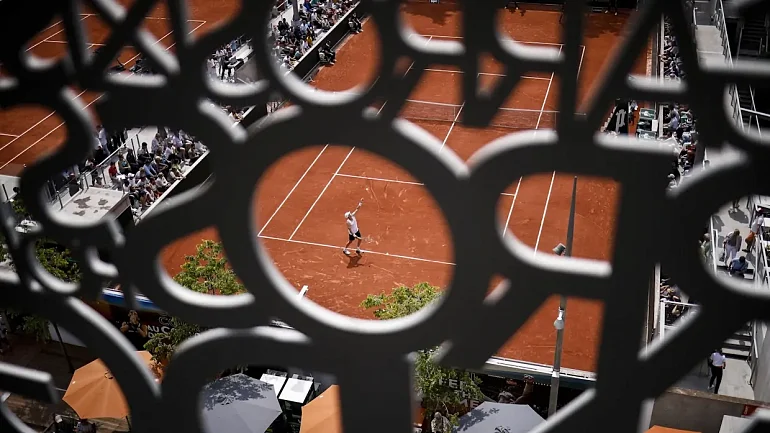 Сенсация Федерер унес ноги - фото