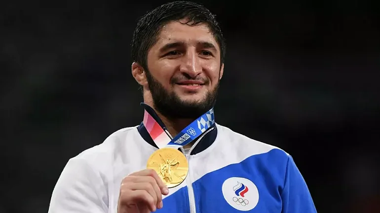 Садулаеву подарили миллион долларов за победу на Олимпиаде-2020 - фото