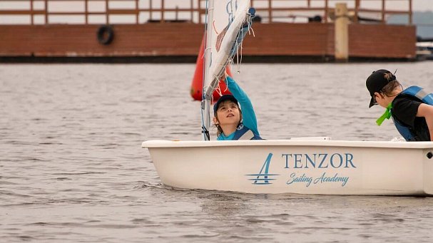 В Пестово завершились детские парусные соревнования Tenzor Junior Cup - фото