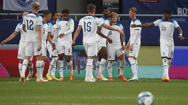 Сборная Англии обыграла Испанию в финале молодежного Евро-2023 - фото