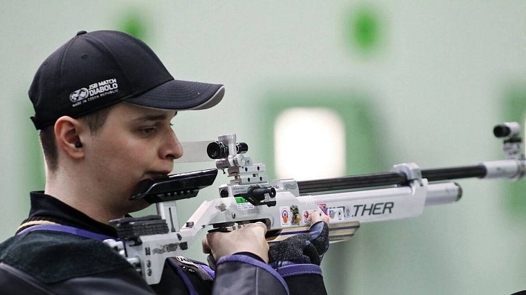 Рио-2016: Масленников взял бронзу в стрельбе из пневматической винтовки - фото
