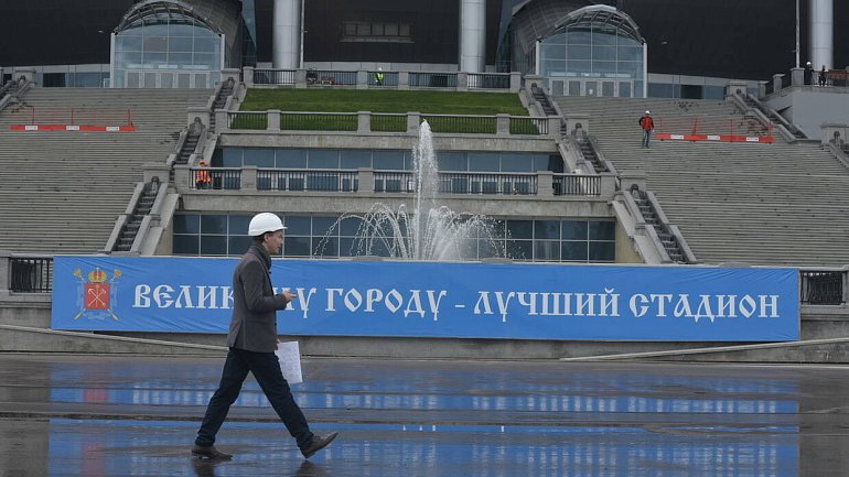 «Зенит» получил стадион на Крестовском за один рубль - фото