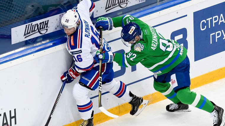 Илья Брызгалов: В КХЛ нужно ввести жесткий потолок зарплат - фото