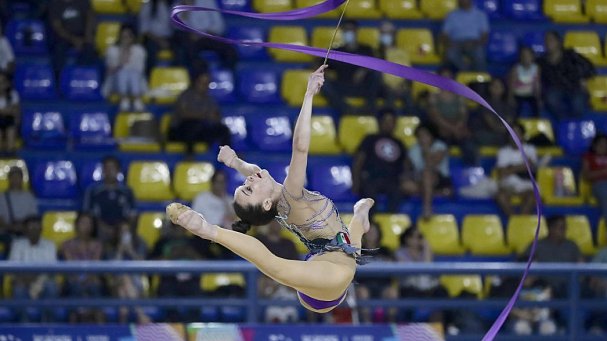 Международная федерация гимнастики разрешила россиянам участвовать в соревнованиях под своей эгидой - фото