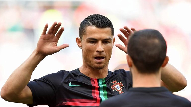 Португалия обыграла Марокко, Роналду побил рекорд Ференца Пушкаша - фото