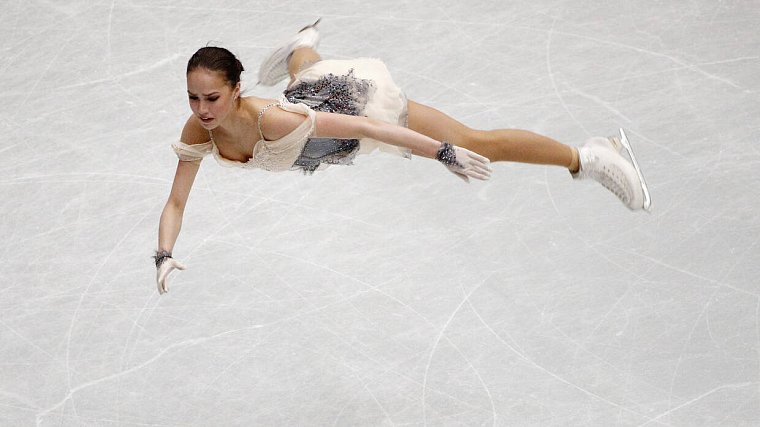 Загитова выиграла короткую программу чемпионата мира и обновила личный рекорд. Медведева должна быть расстроена - фото