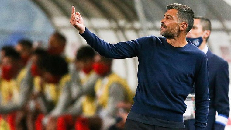 Боссы «Ювентуса» могут назначить португальского тренера, чтобы наладить отношения с Роналду - фото
