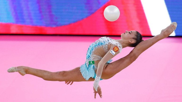 Упавшая в обморок Александра Солдатова не выступит на чемпионате мира - фото