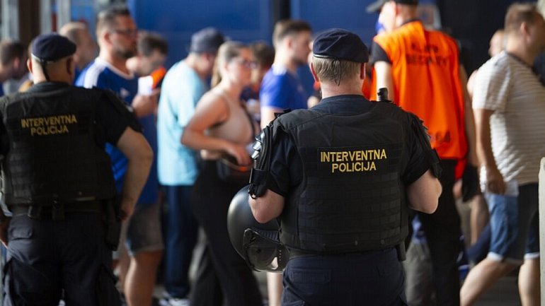 В Греции закроют организованные клубы футбольных болельщиков из-за смертельной драки - фото