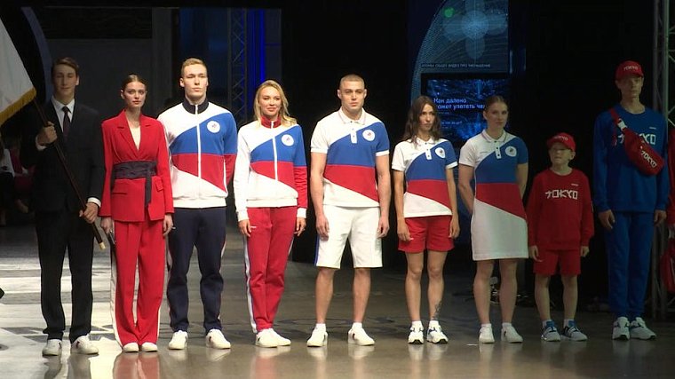Глава ОКР Станислав Поздняков о форме российских олимпийцев: Флаг там виден - фото