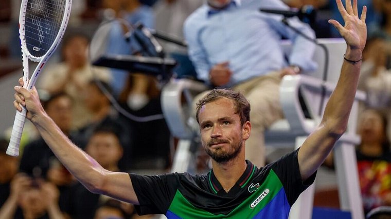 Медведев вышел в финал турнира ATP 500 в Пекине - фото