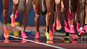 Двукратный олимпийский чемпион в беге на 10 000 км Кенениса Бекеле намерен побить мировой рекорд и на 3 км - фото