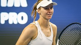Елена Рыбакина одолела Марию Саккари на Итоговом турнире WTA в Канкуне - фото