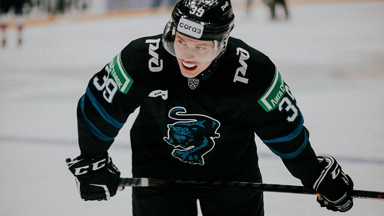 Шесть российских хоккеистов вошли в топ-50 лучших молодых игроков НХЛ - фото