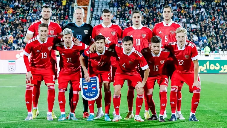 Вторая сборная России сыграет не менее трех матчей до конца 2011 года - фото