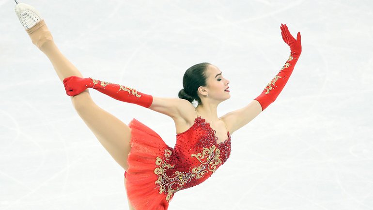 Дизайнер Загитовой ответила на обвинения в плагиате олимпийского платья - фото