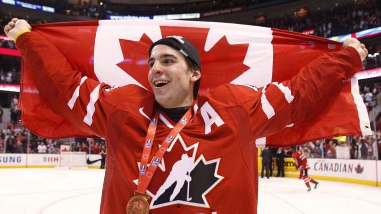 Джон Таварес получил травму и покинул расположение сборной Канады на чемпионате мира - фото