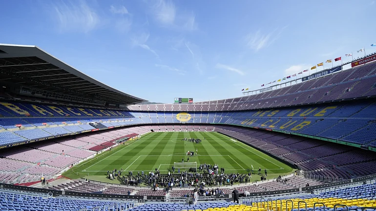 «Аякс» может арендовать защитника «Барселоны» Муньесу - фото