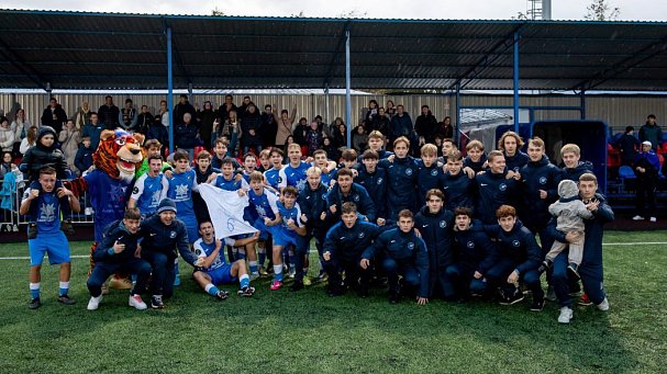 Третья школа из Петербурга принята в федеральную ЮФЛ. РФС перестраивает систему юношеского футбола  - фото