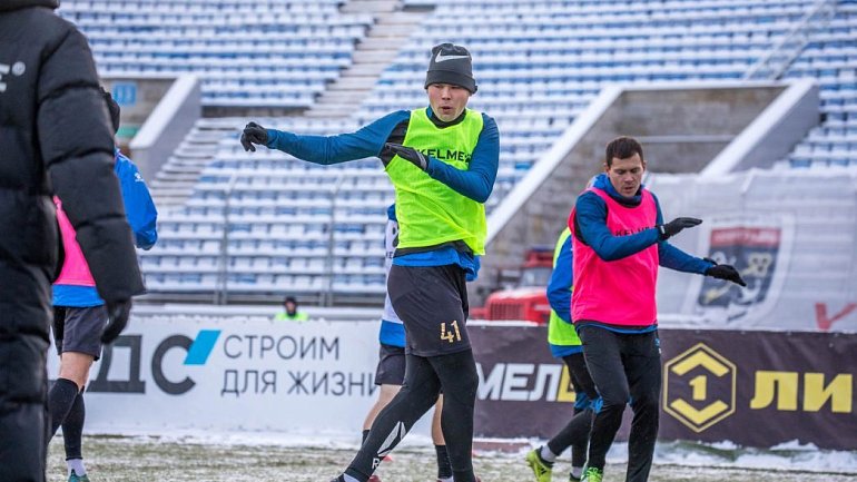 Защитник «Ленинградца» рассказал, как ему не разрешали играть за «Енисей» - фото