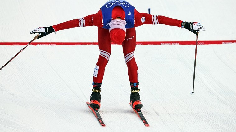 Большунов выиграл скиатлон и стал двукратным чемпионом Спартакиады - фото
