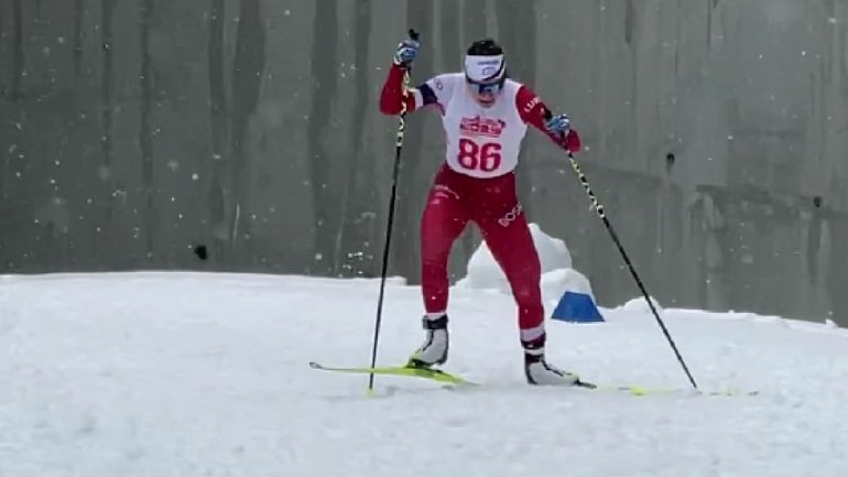 Массовый завал лыжниц в Сочи случился из-за подготовки трассы - фото