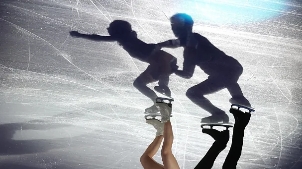 Американская танцевальная пара Мерил Дэвис и Чарли Уайт лидирует на Skate America - фото