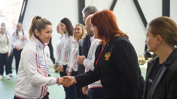 Петербурженка Тазабекова выступит на чемпионате Европы - фото