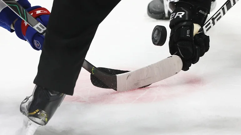 Скаут клуба НХЛ: Бурмистров – не игрок для НХЛ сейчас, у него нет духа - фото