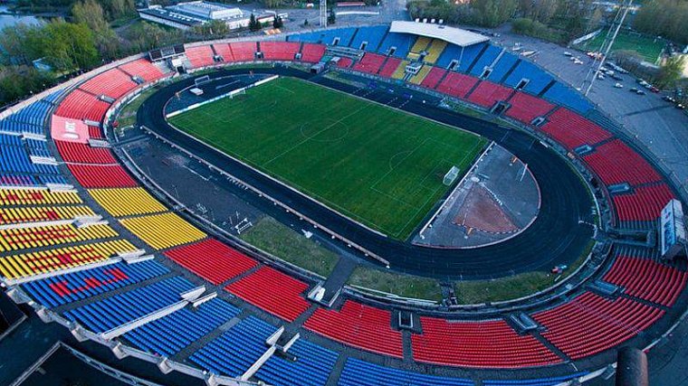 «Енисей» и «Ахмат» сыграют на Центральном стадионе Красноярска. В минус 14 градусов - фото